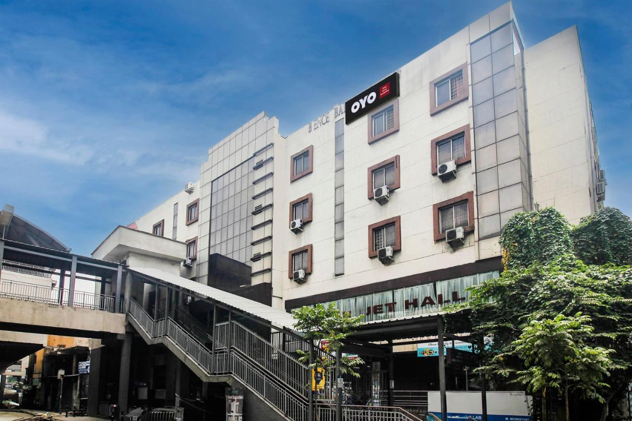 Flagship Grand Sandarshini Inn Near Mgbs Bus Station 海得拉巴 外观 照片